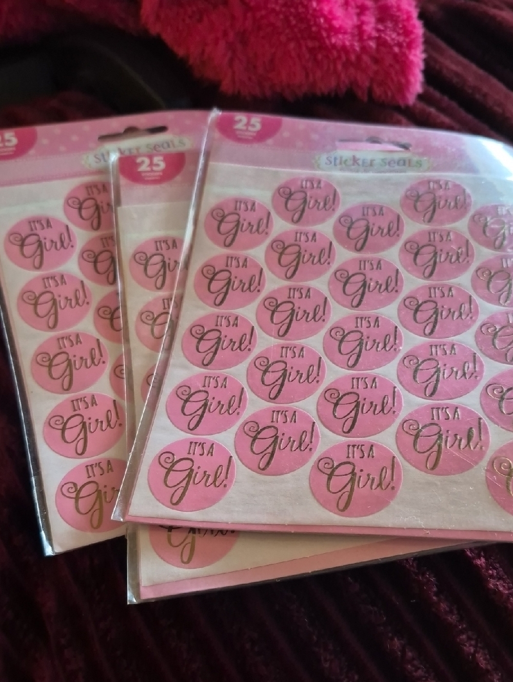 Pink "It's a Girl!" Round Sticker Seals - Pack of 25 Sheets